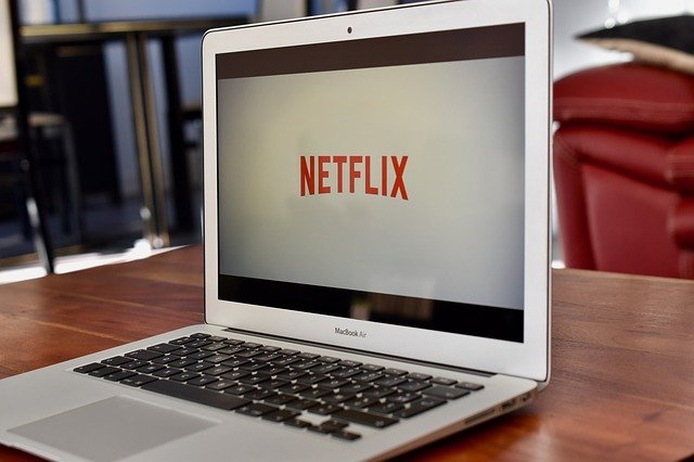Jak kupić akcje Netflixa? Te są notowane na giełdzie amerykańskiej (fot. Pixabay.com, Jade87)