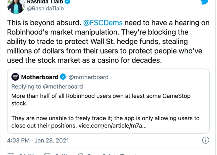 Tweet Rashidy Tlaib krytykującej blokadę handlu GameStop na Robinhood