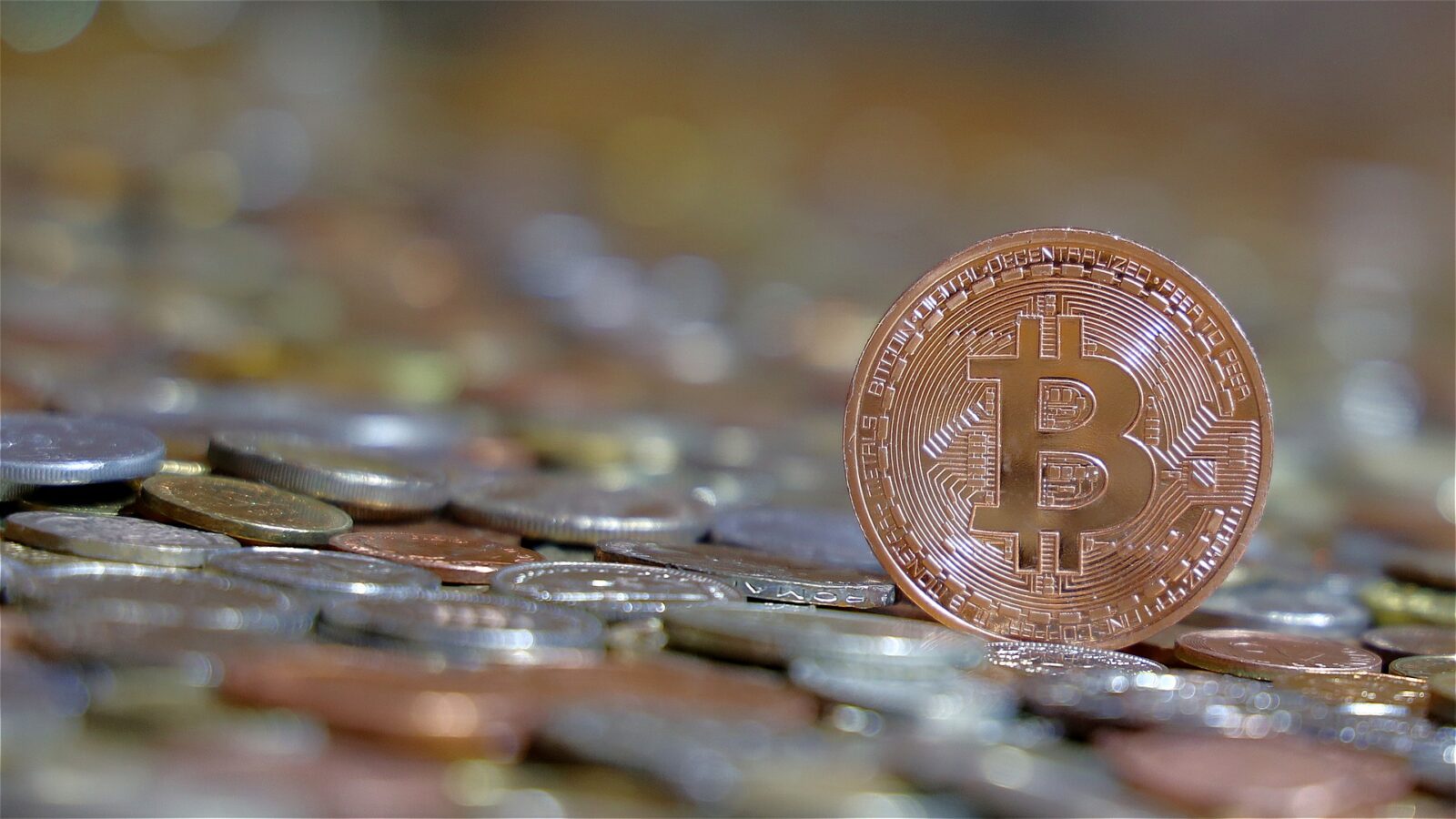 Trading kryptowalut – czym jest? Jak zostać traderem?