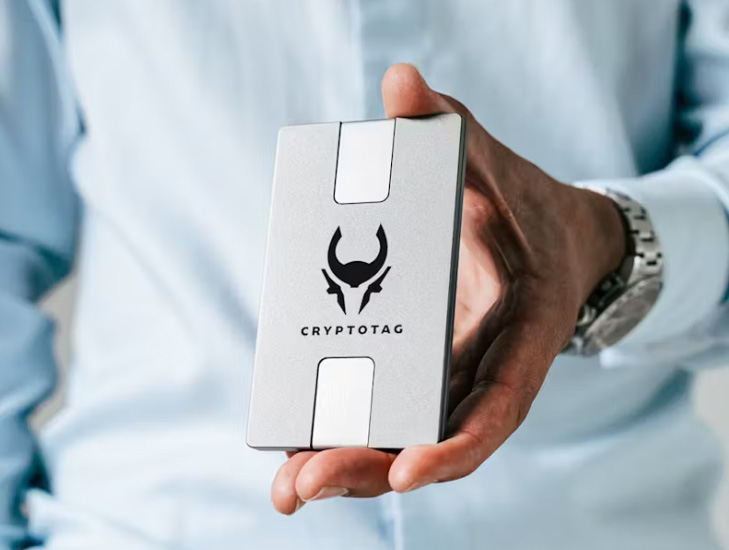 Portfel metalowy Cryptotag Zeus